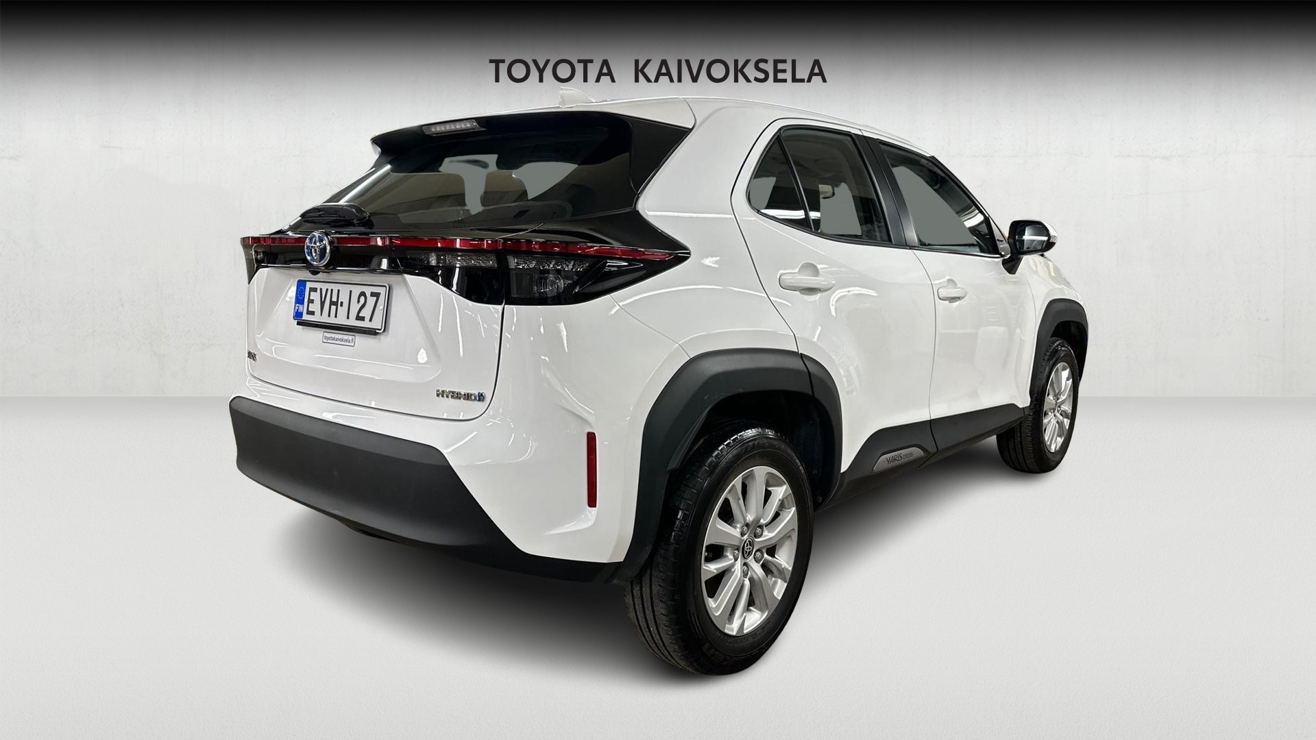 TOYOTA Yaris Cross 2024
