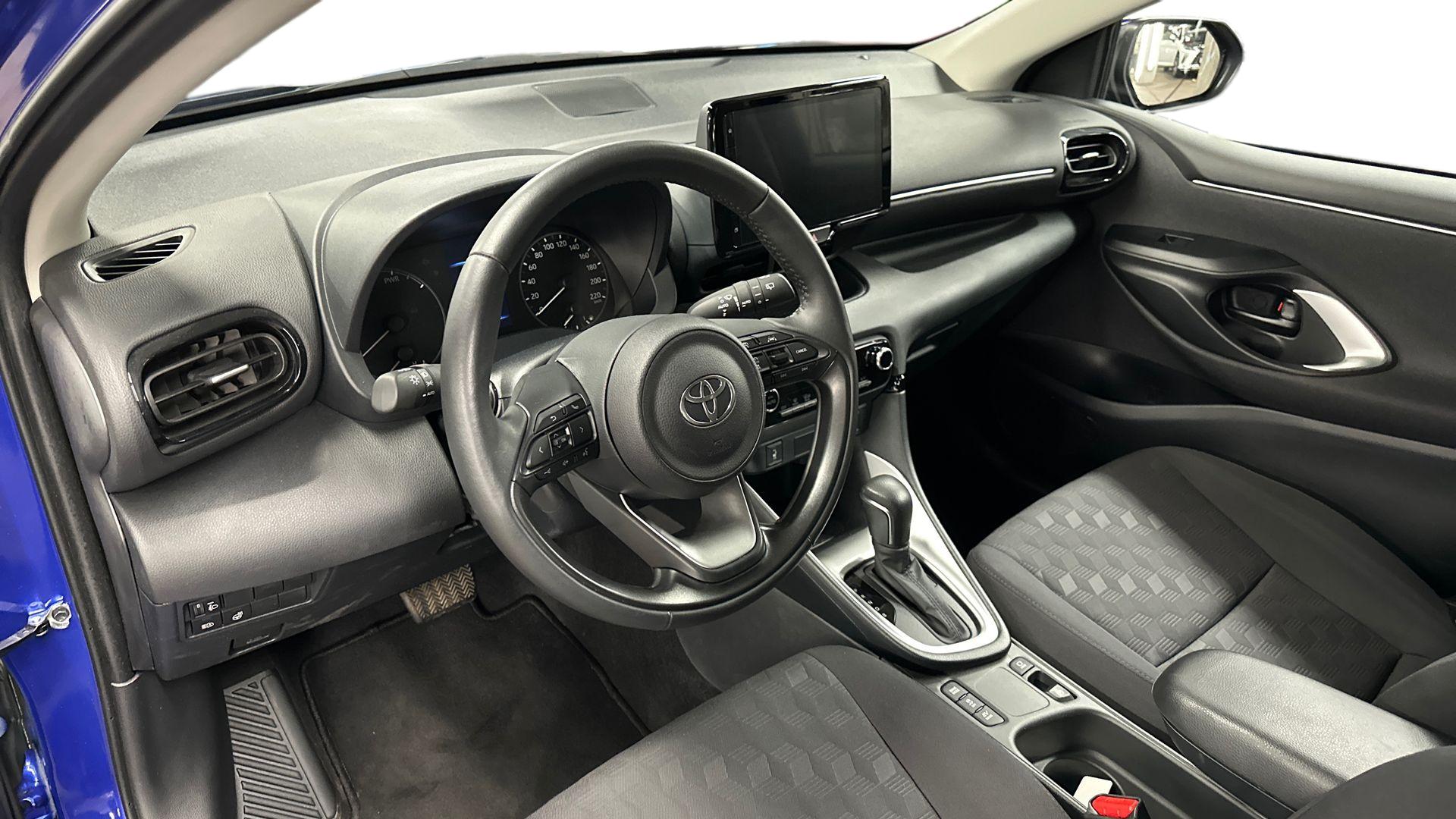 Toyota Yaris 10