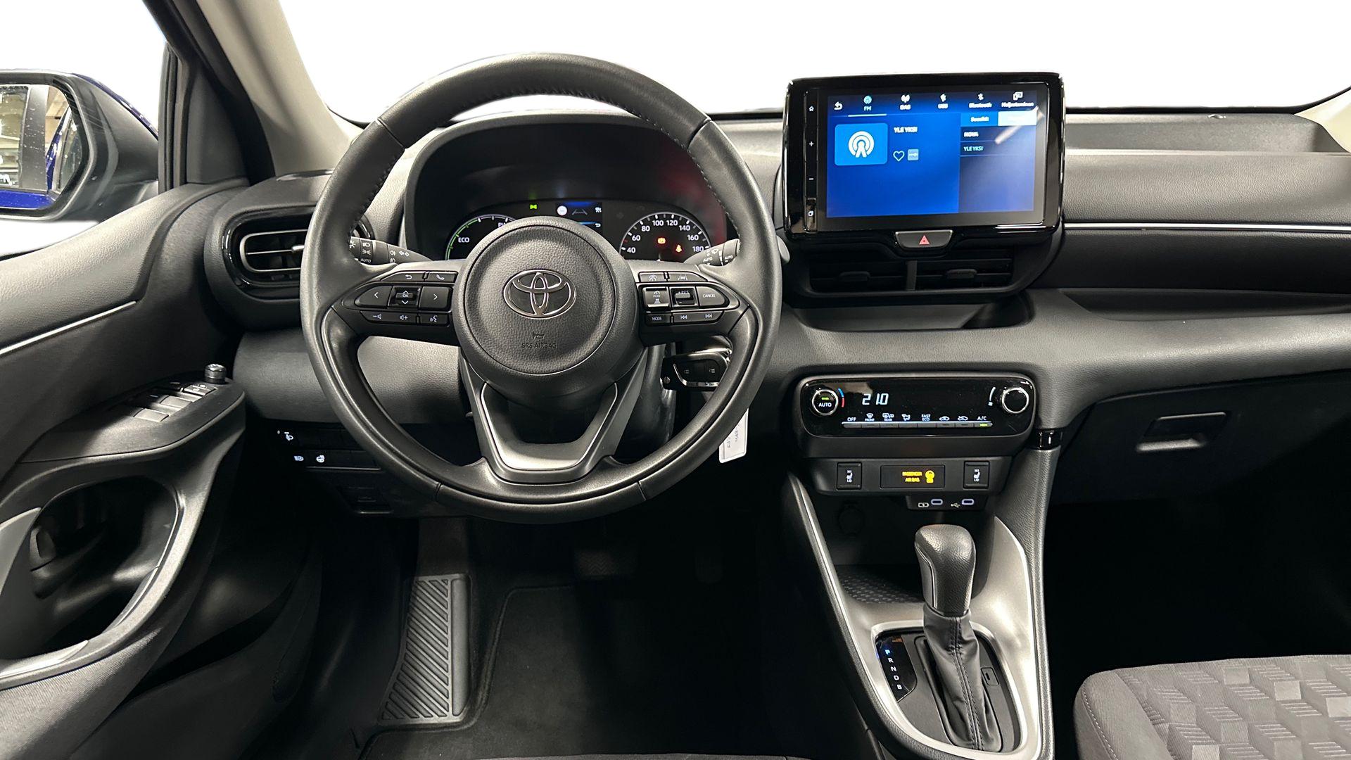 Toyota Yaris 13