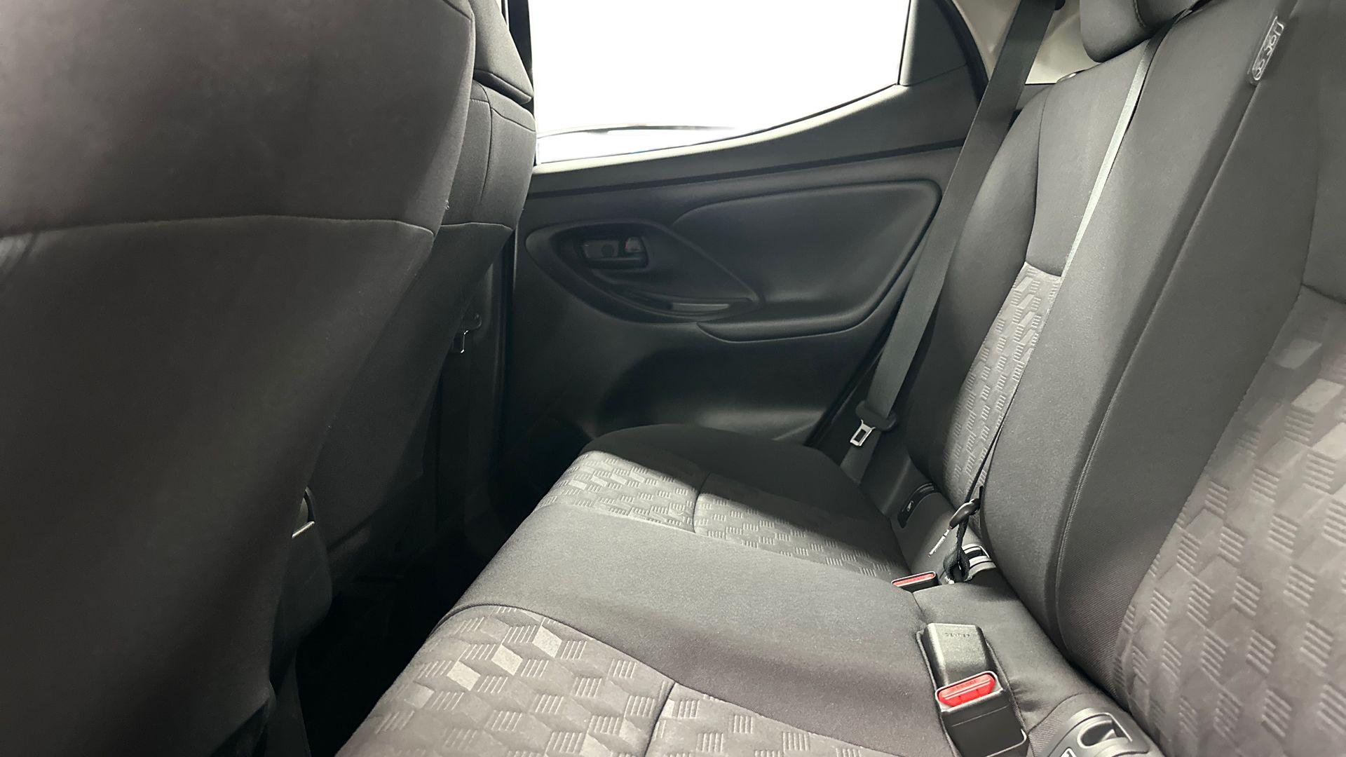 Toyota Yaris 11