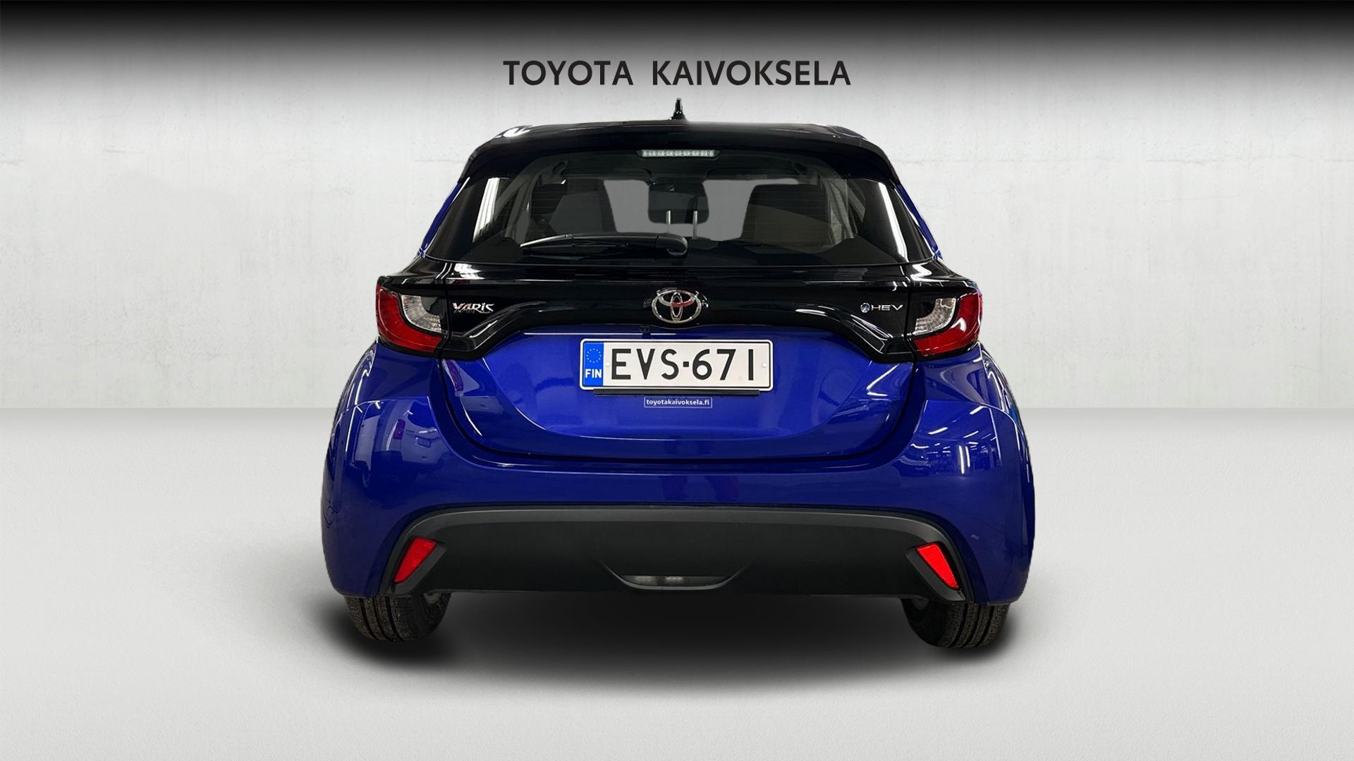 Toyota Yaris 4