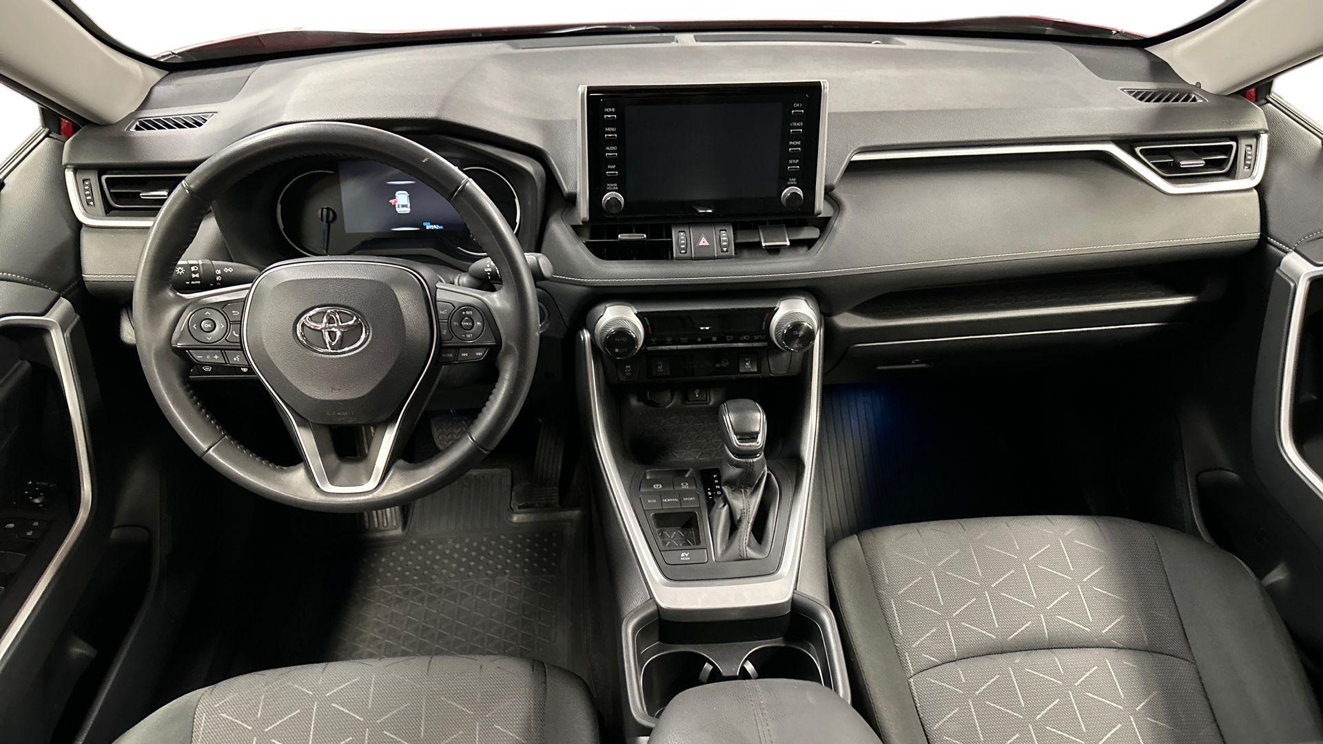 Toyota RAV4 2021
