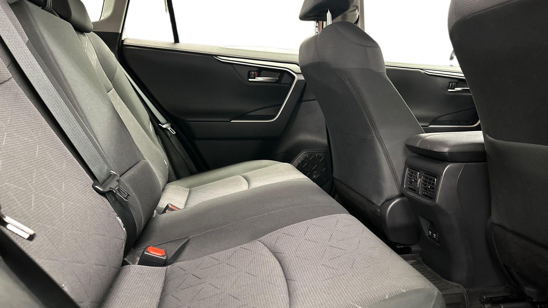 Toyota RAV4 2021