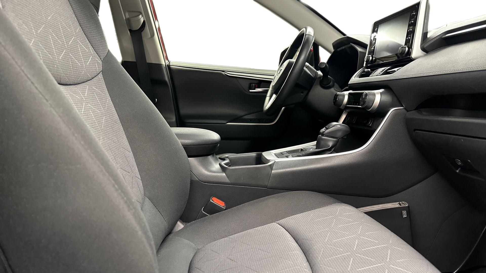 Toyota RAV4 2021