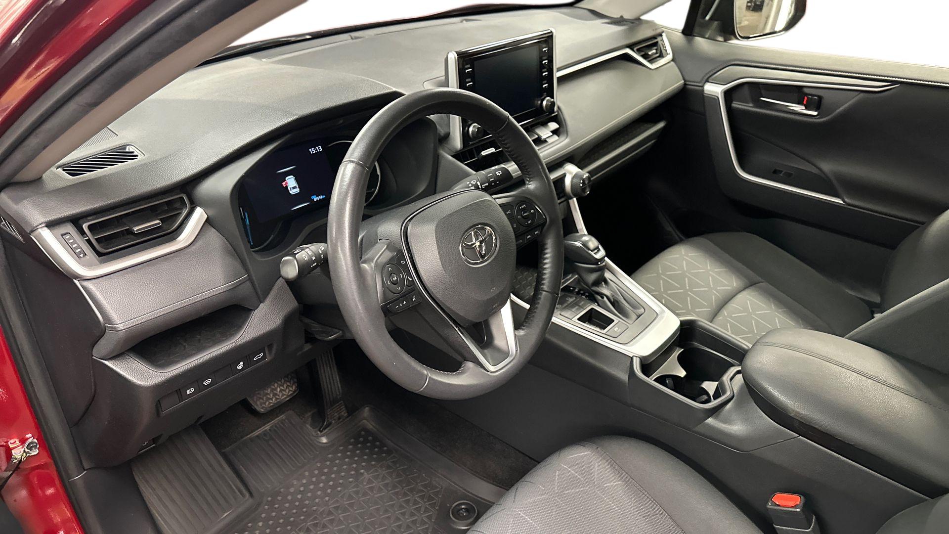 Toyota RAV4 2021