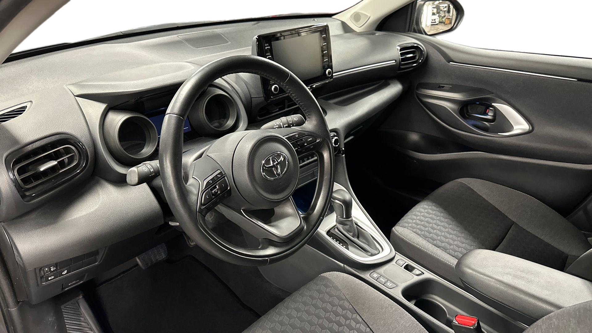 Toyota Yaris 2023