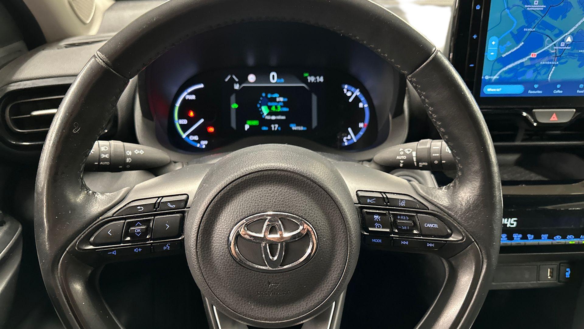 Toyota Yaris Cross 14
