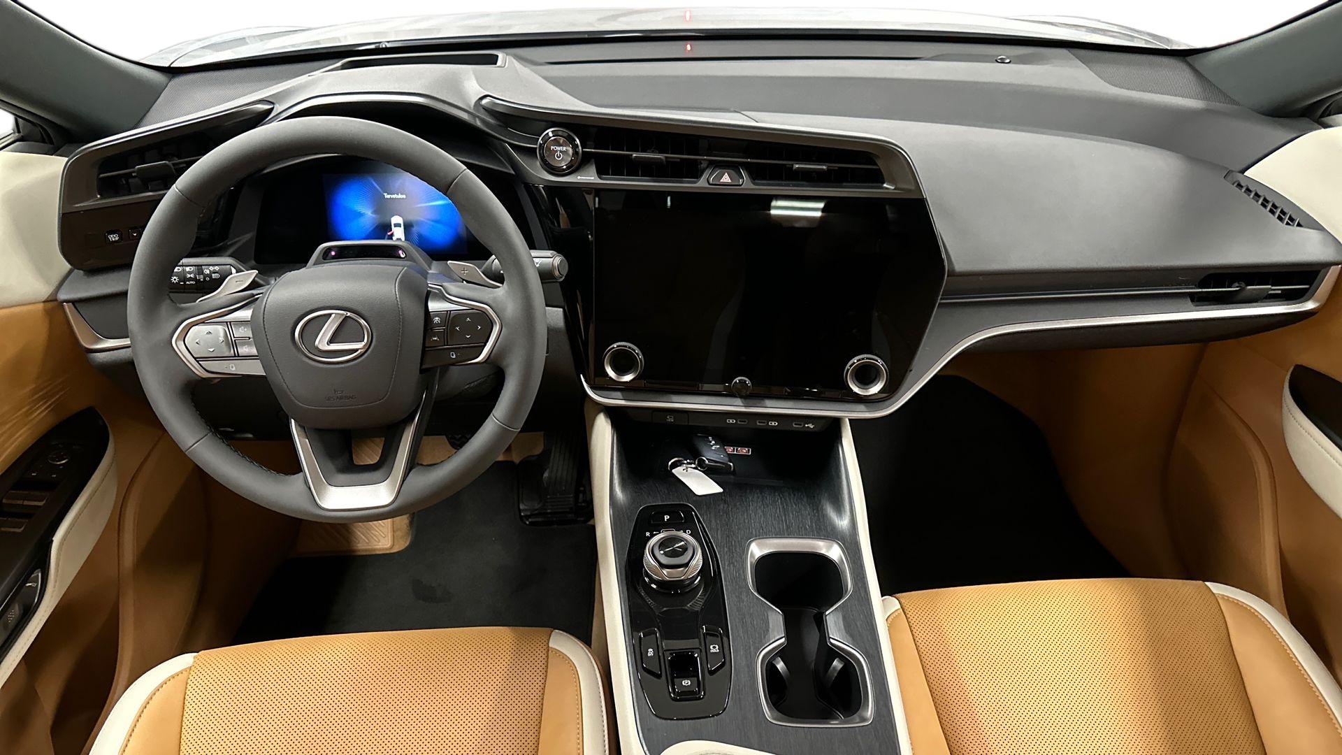 Lexus RZ 12