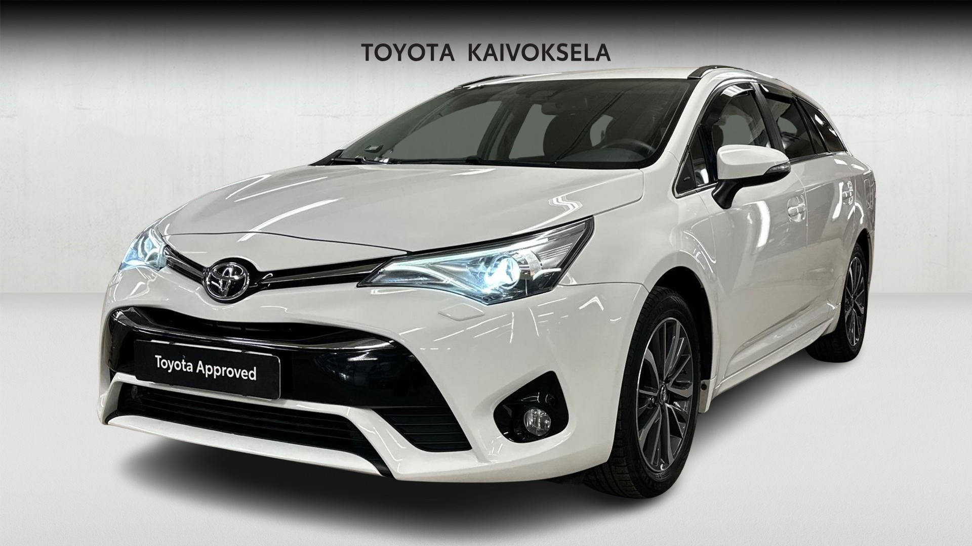 Toyota Avensis 2016