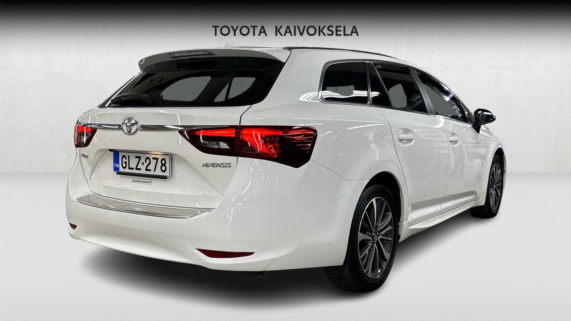 Toyota Avensis 2016