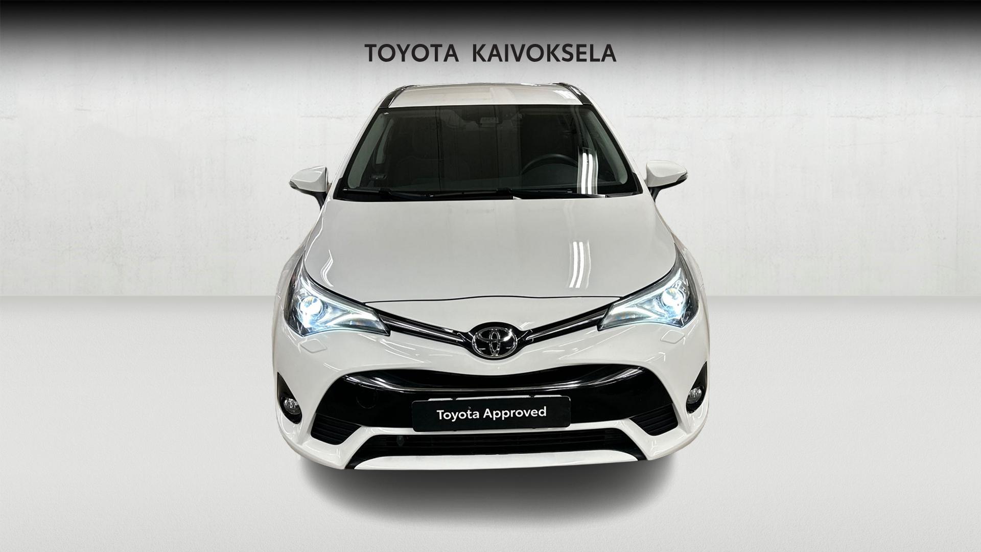 Toyota Avensis 2016