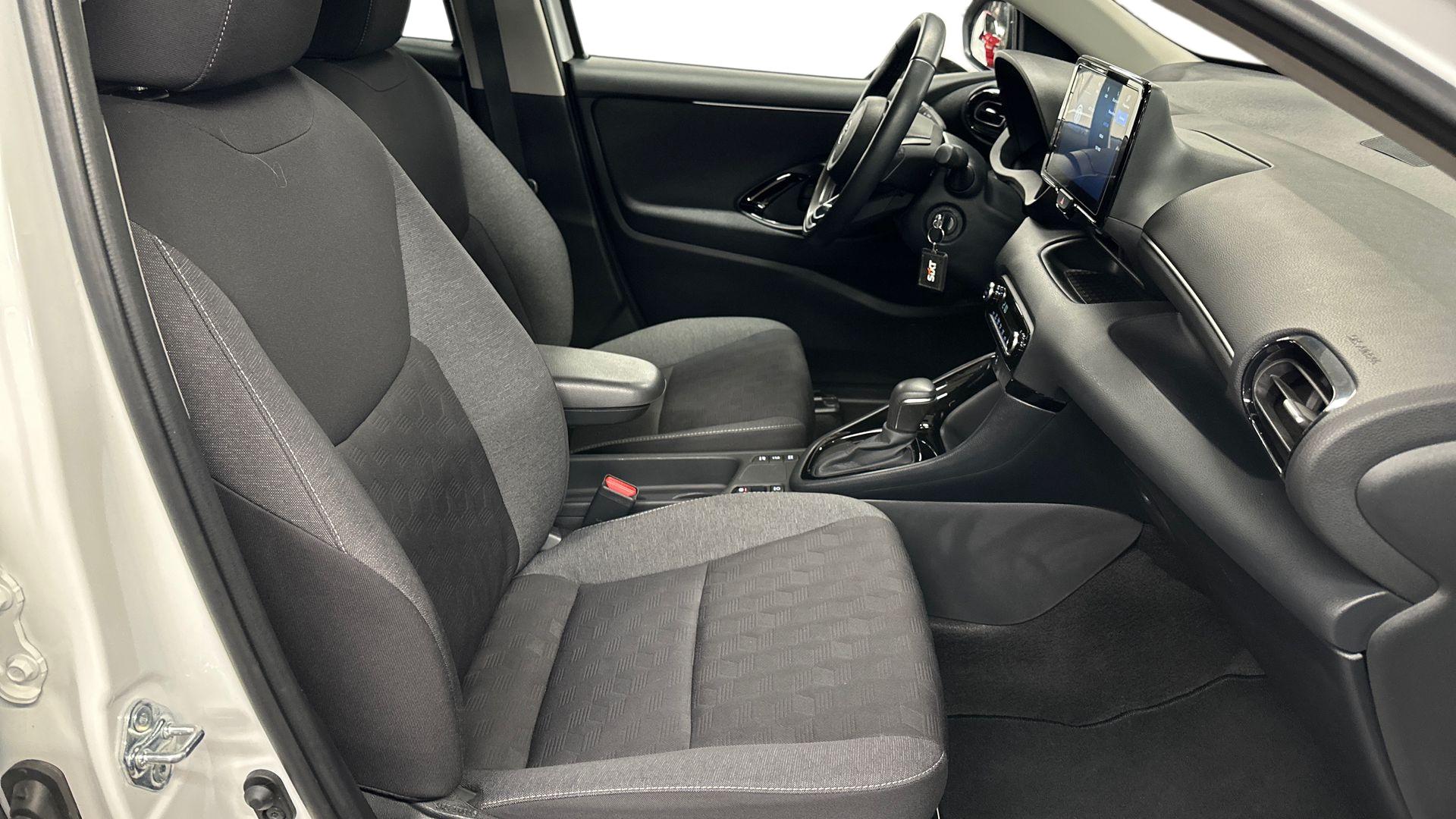 Toyota Yaris 2024