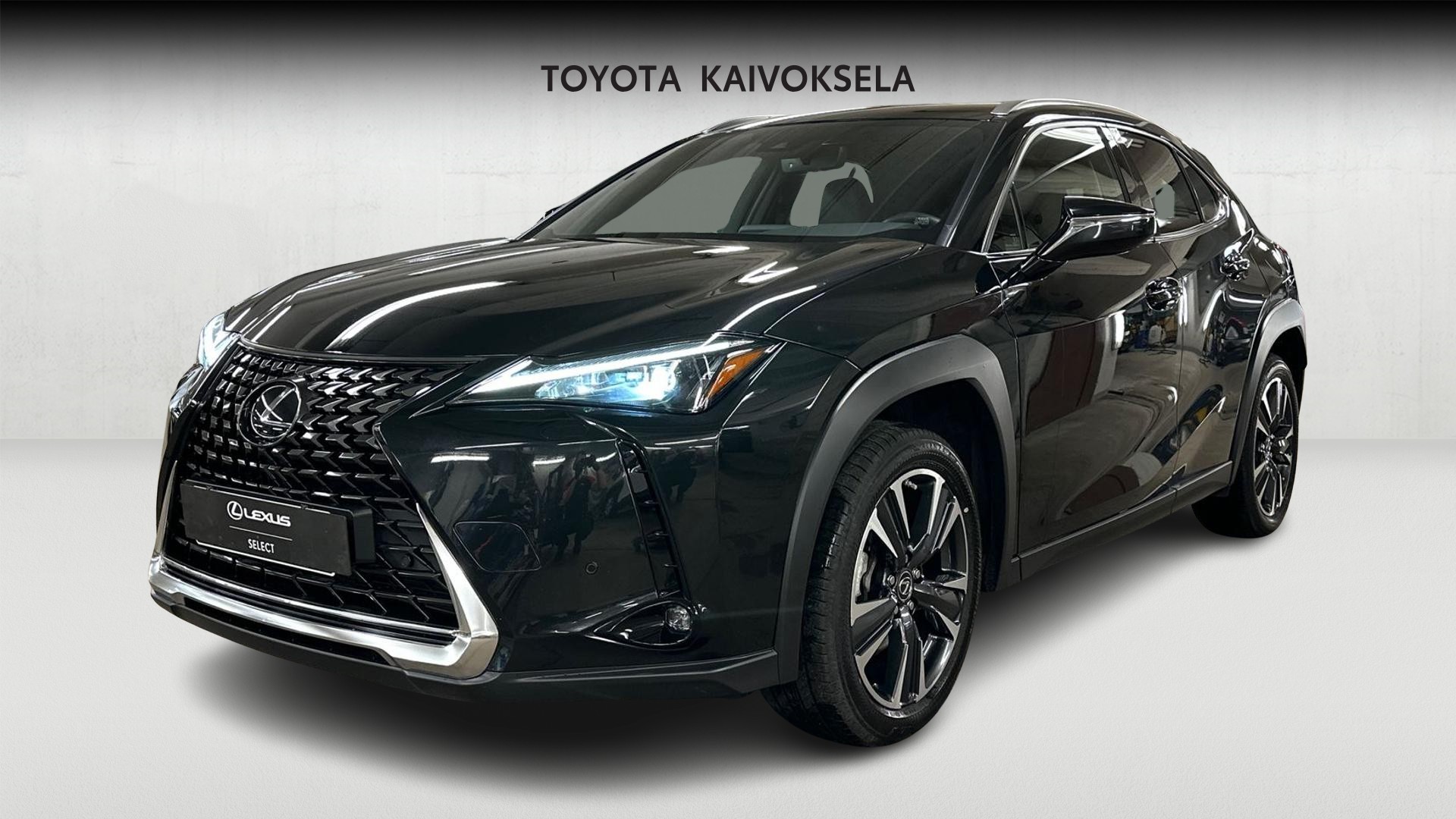 Lexus UX 2024
