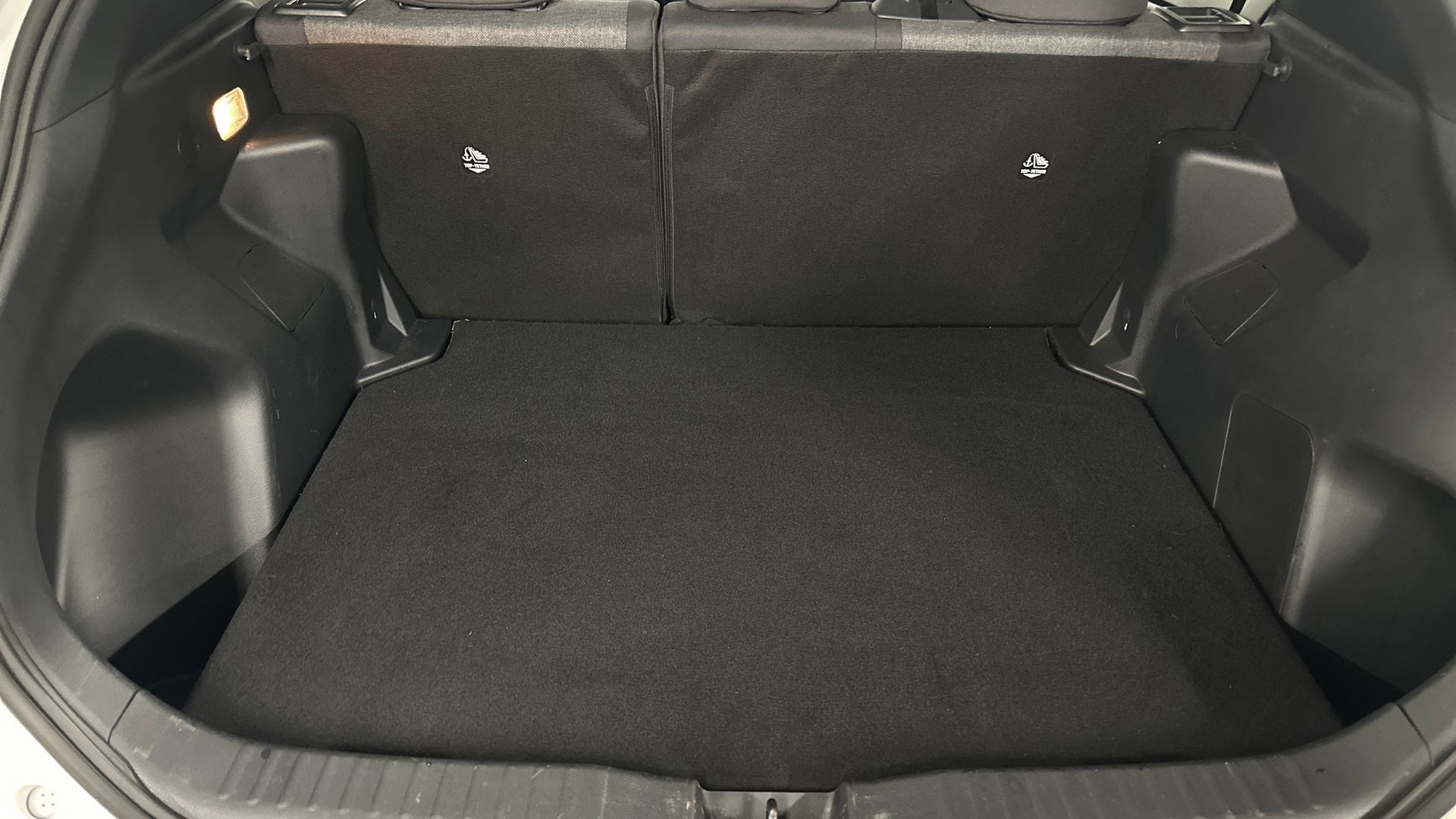 Toyota Yaris Cross 15