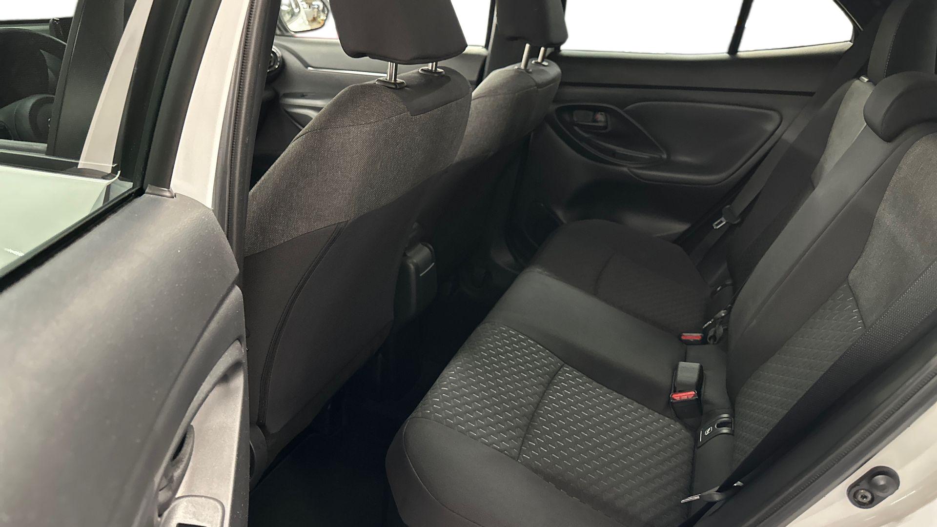 Toyota Yaris Cross 9