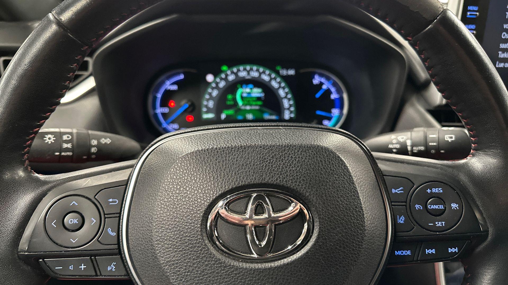 Toyota RAV4 Plug-in 2021