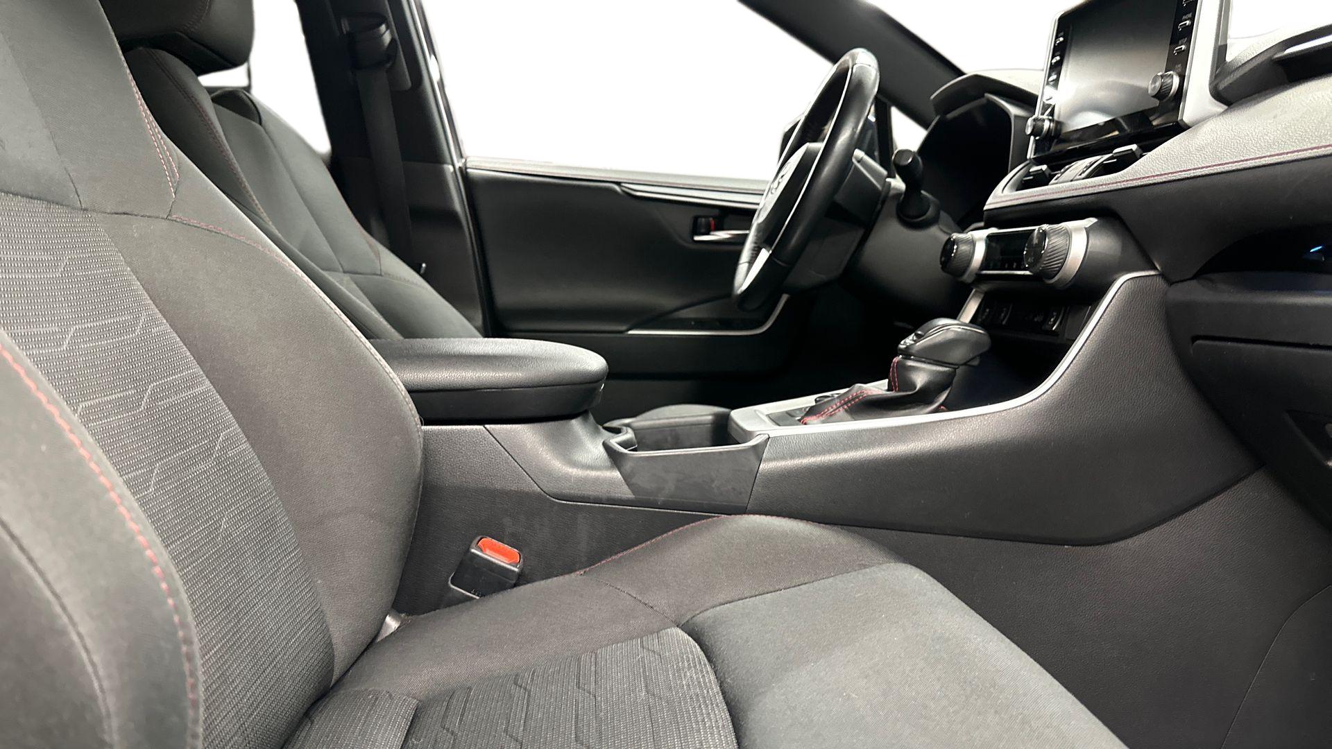 Toyota RAV4 Plug-in 2021