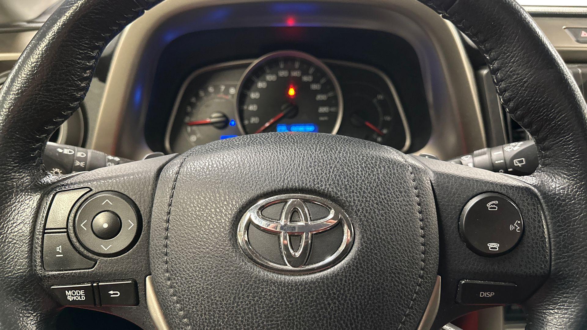 Toyota RAV4 2014
