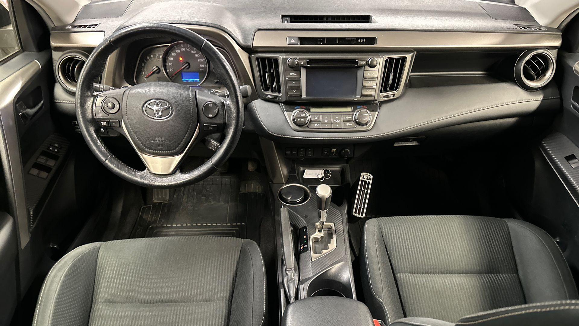 Toyota RAV4 2014