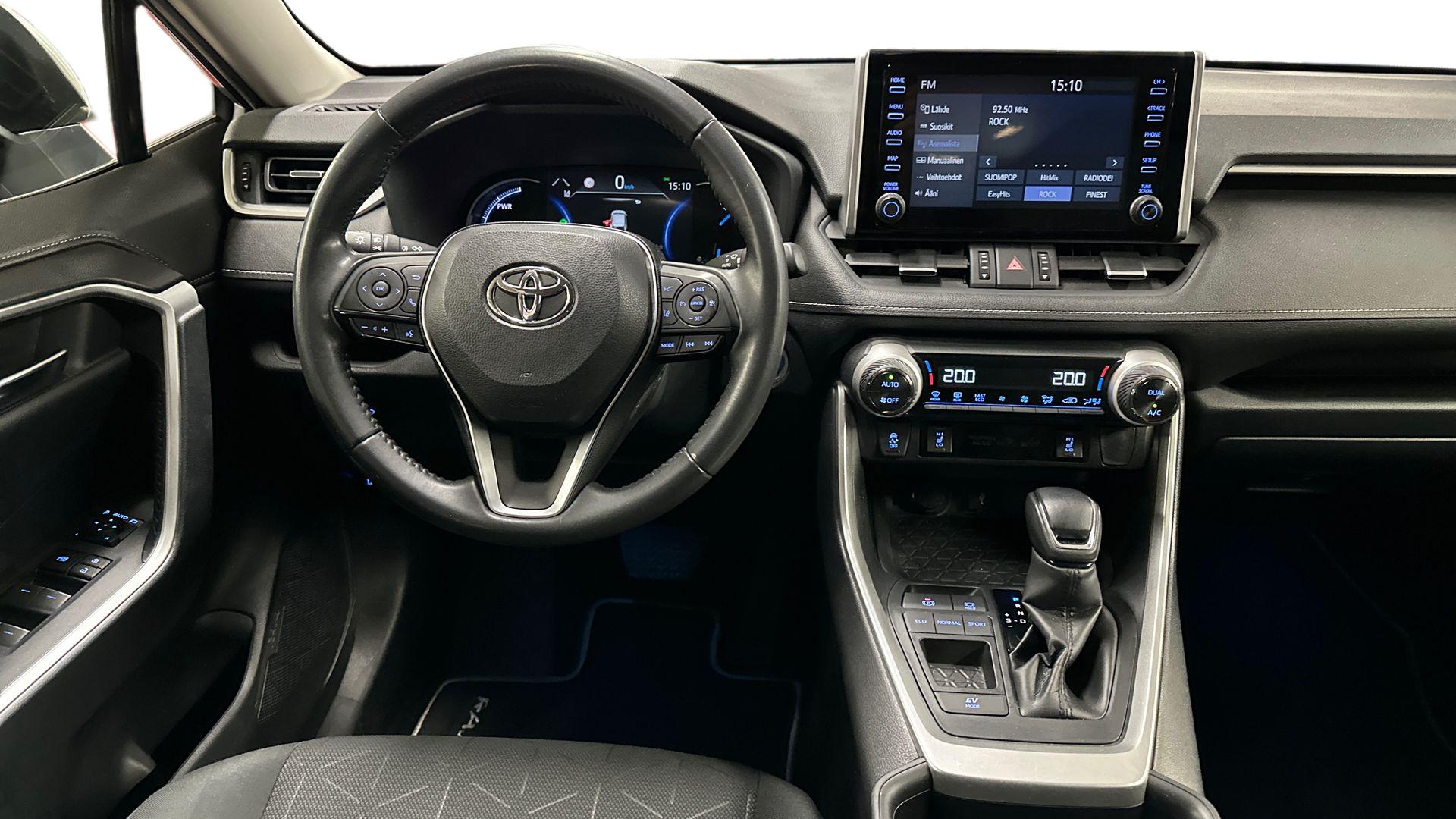 Toyota RAV4 11