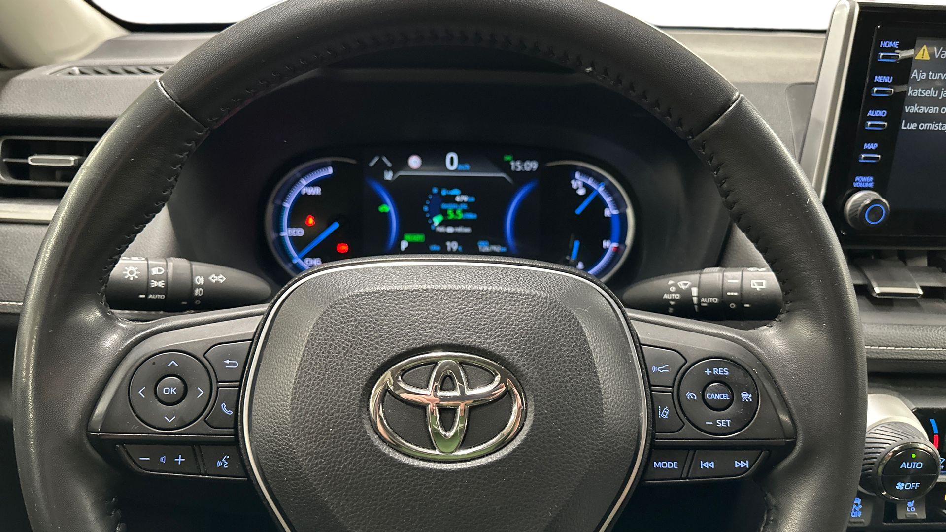 Toyota RAV4 12