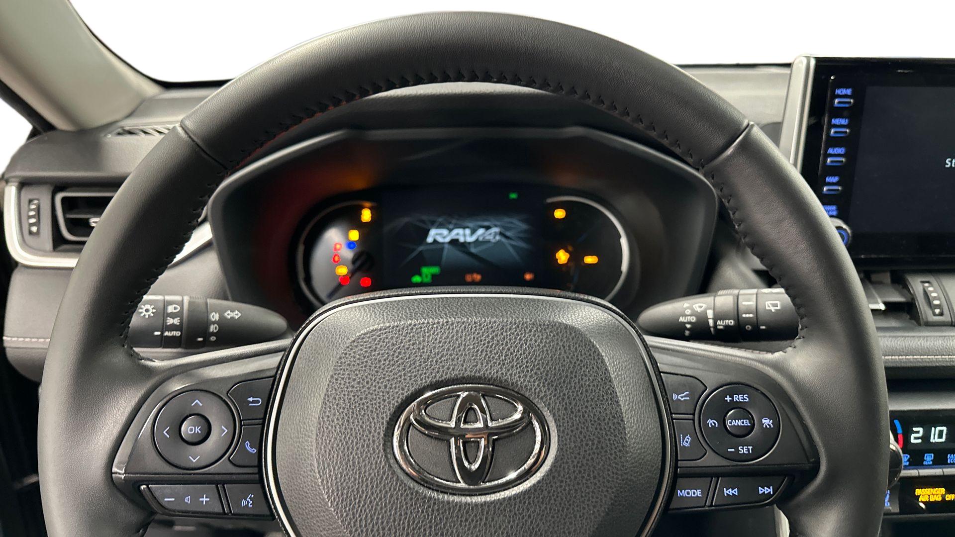Toyota RAV4 12
