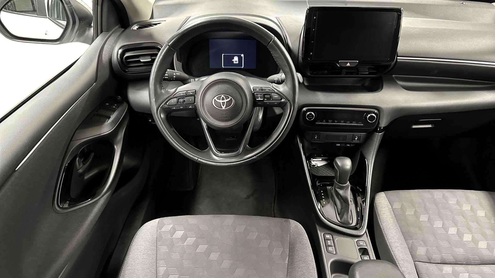 Toyota Yaris 2024