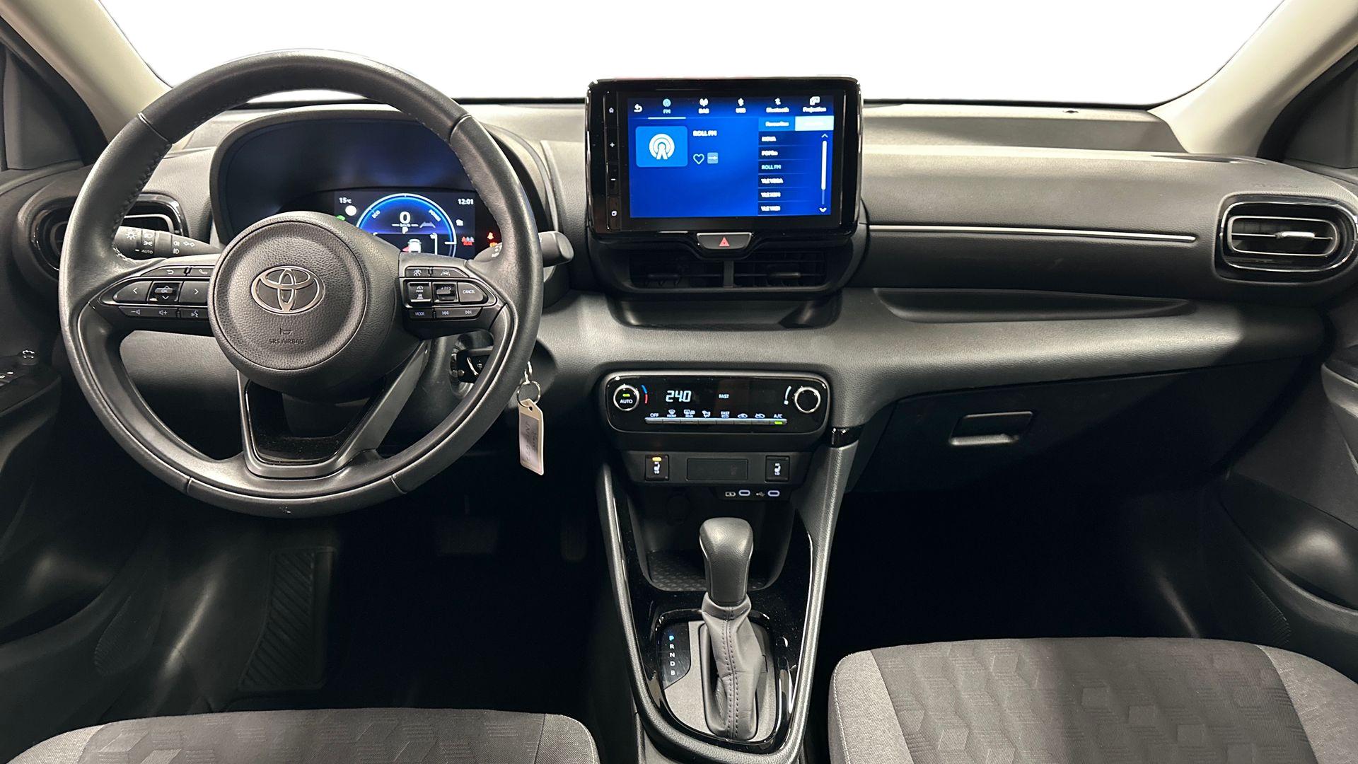 Toyota Yaris 2024
