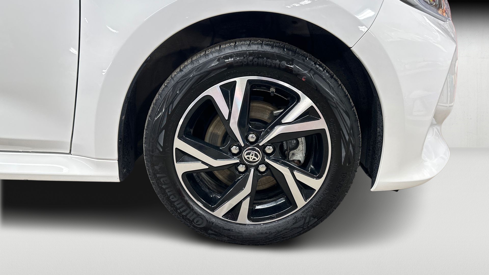 Toyota Yaris 2024