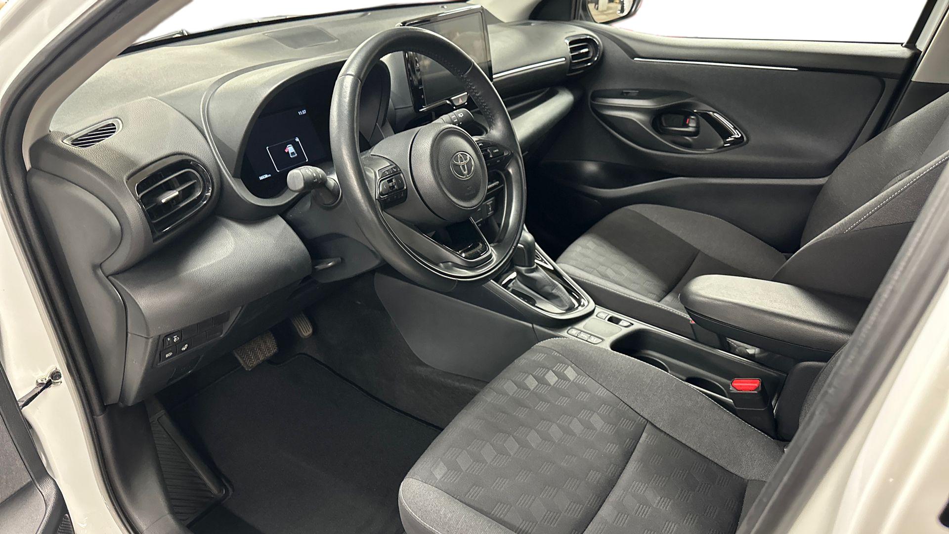 Toyota Yaris 2024