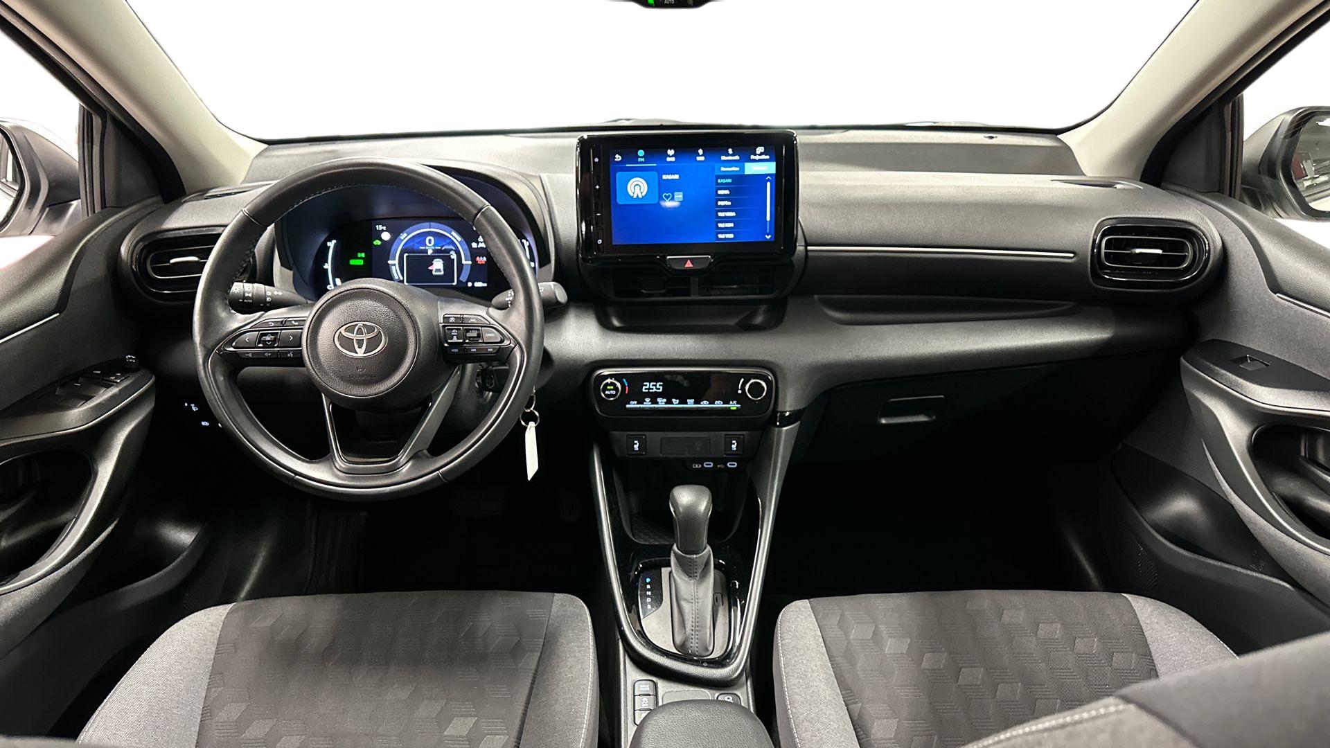 Toyota Yaris 2024