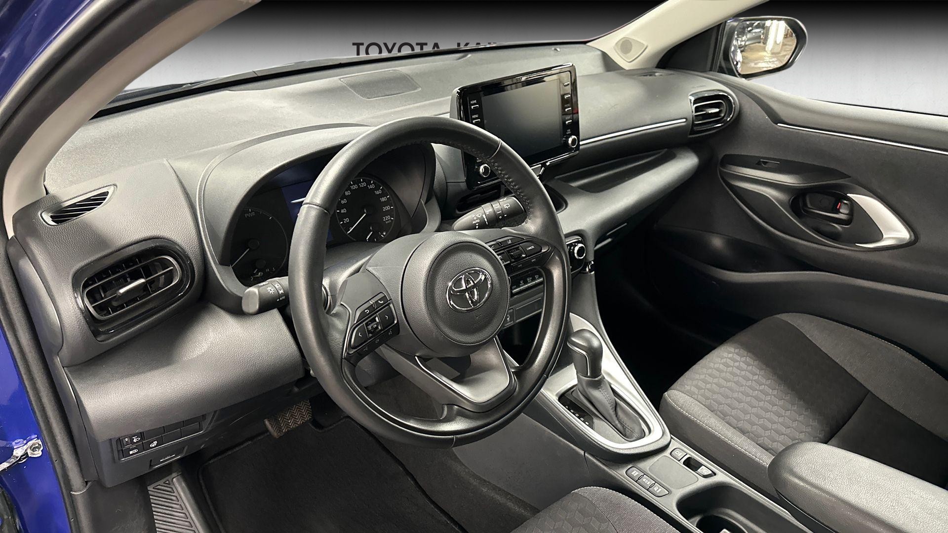 Toyota Yaris 10