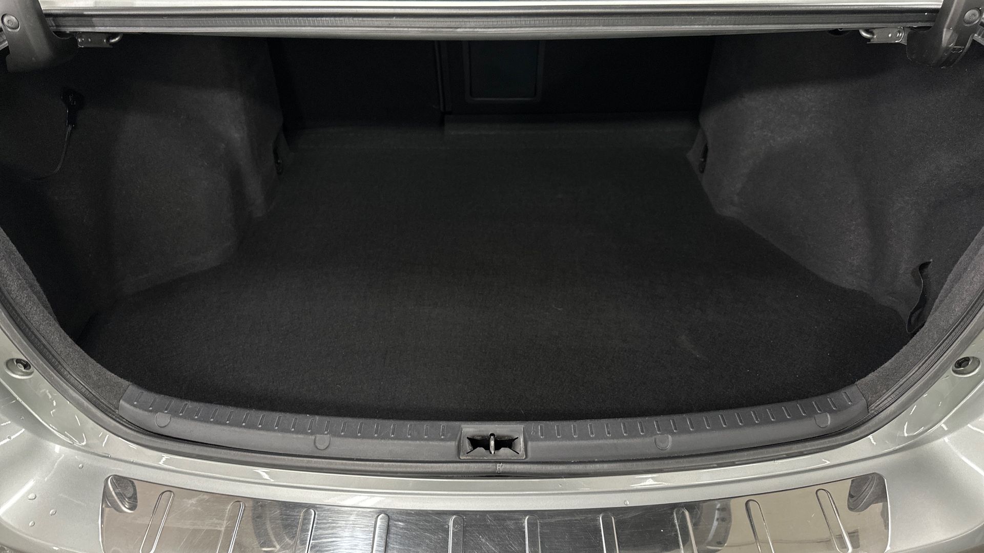Toyota Avensis 15