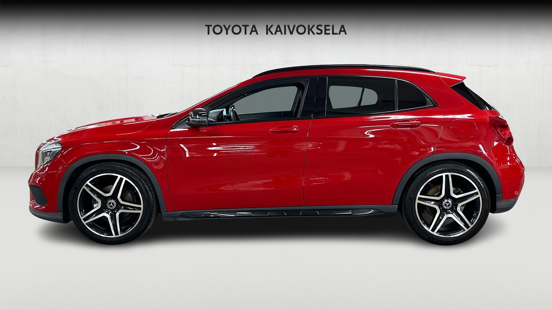 MERCEDES-BENZ GLA 2016