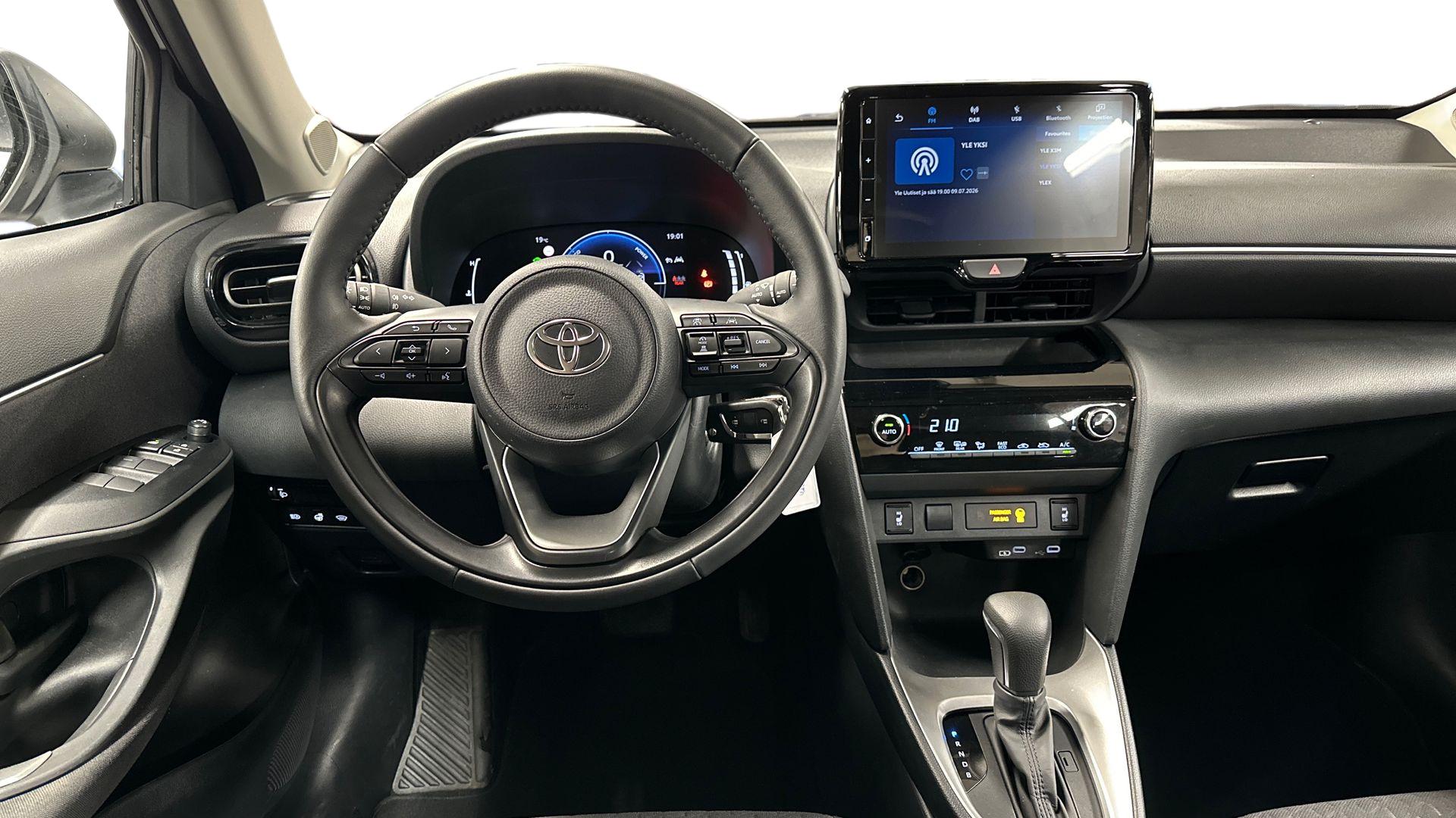 Toyota Yaris Cross 2025
