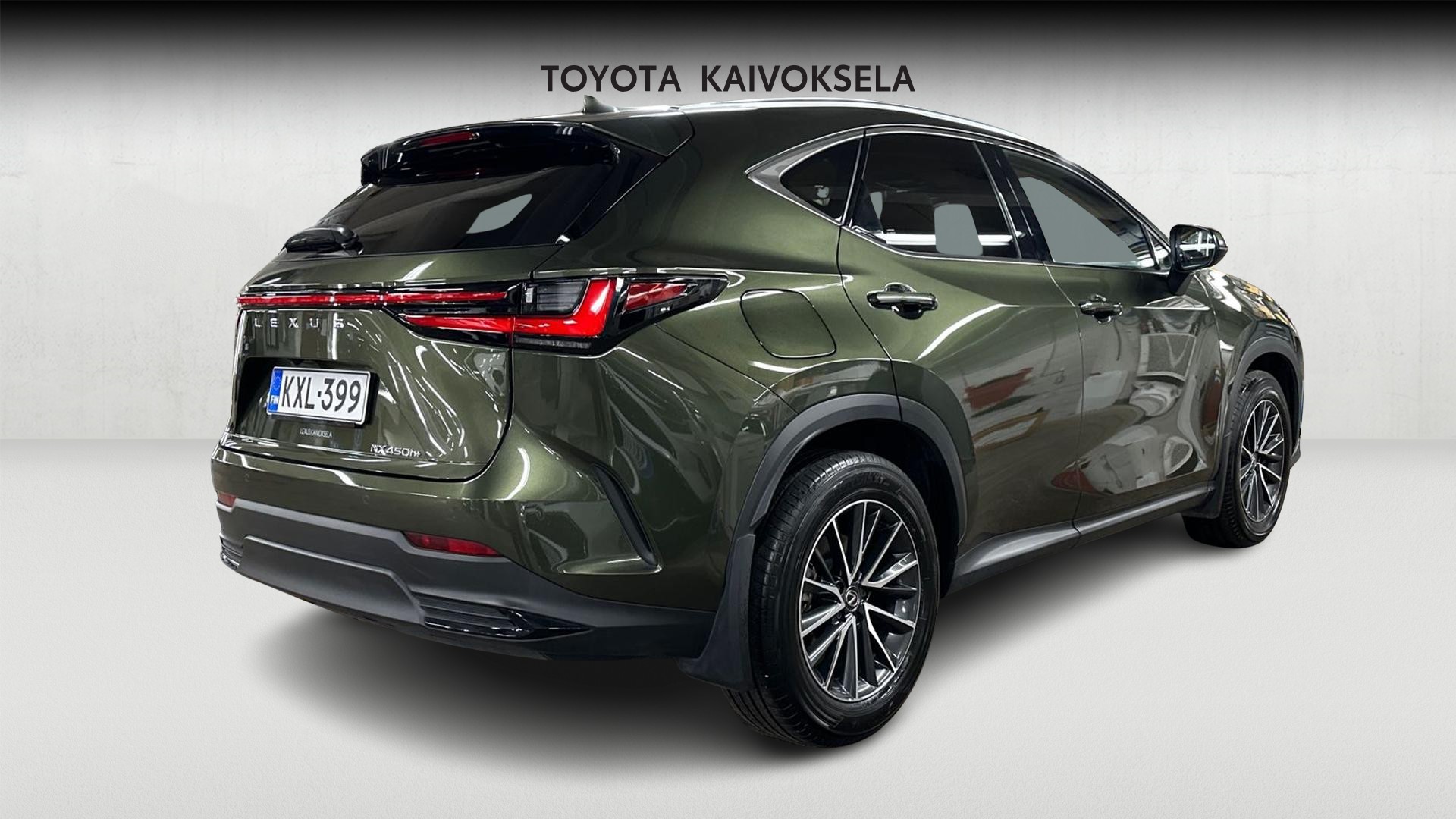 Lexus NX 7