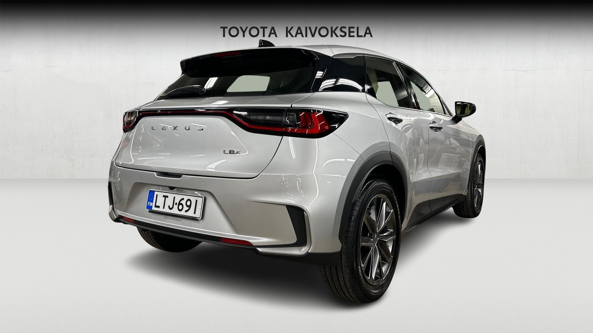Lexus LBX 2025