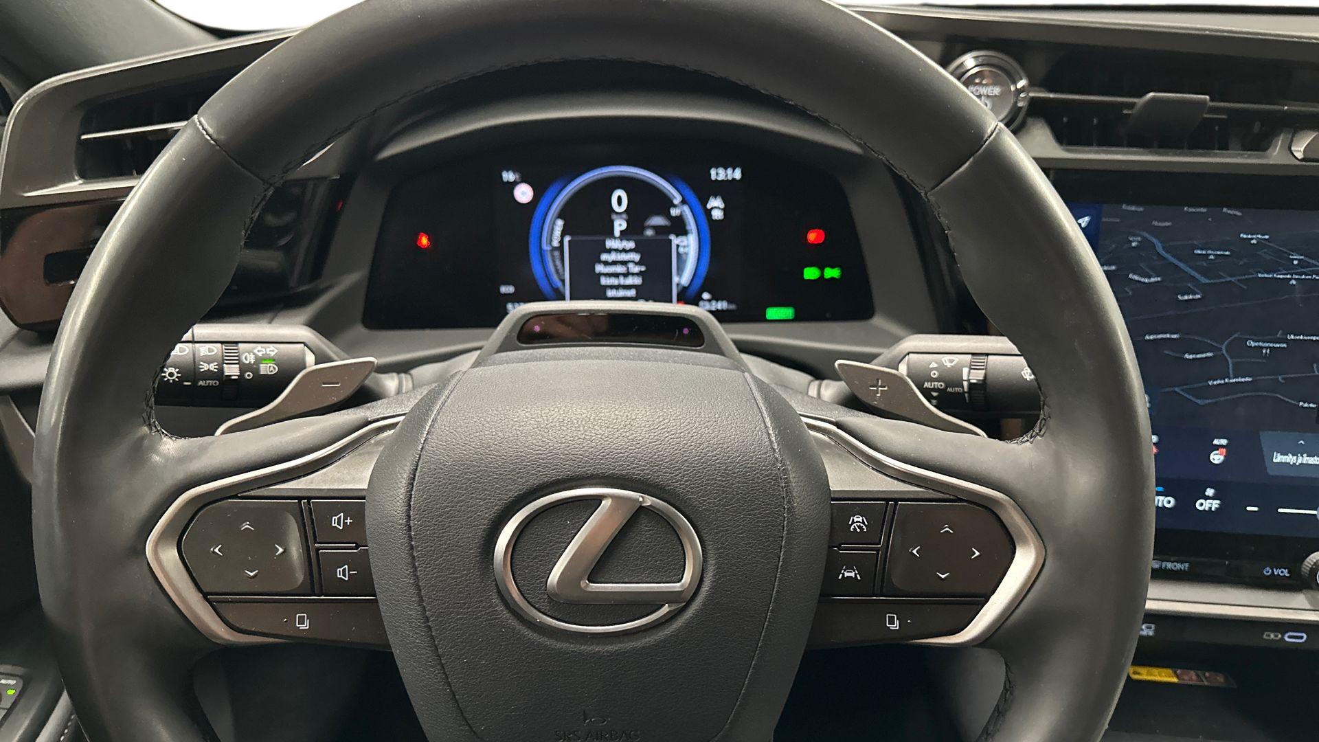 Lexus RZ 12