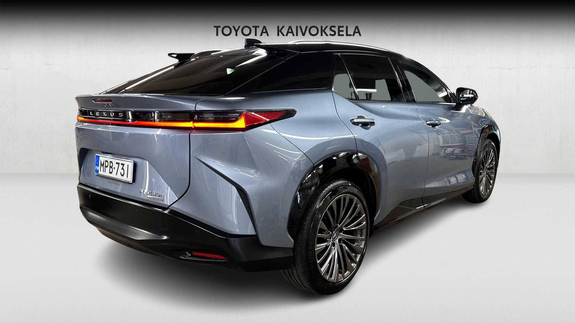 Lexus RZ 5