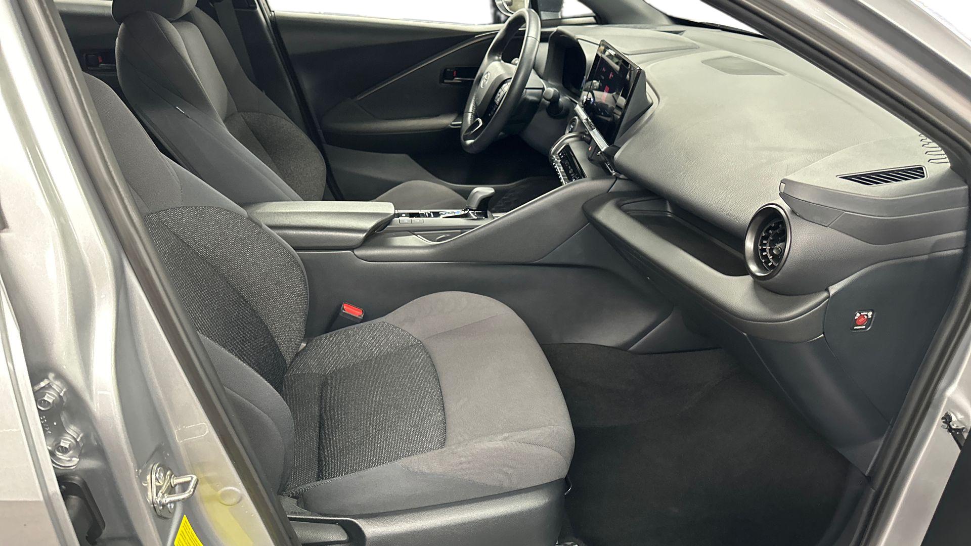 Toyota C-HR 2024