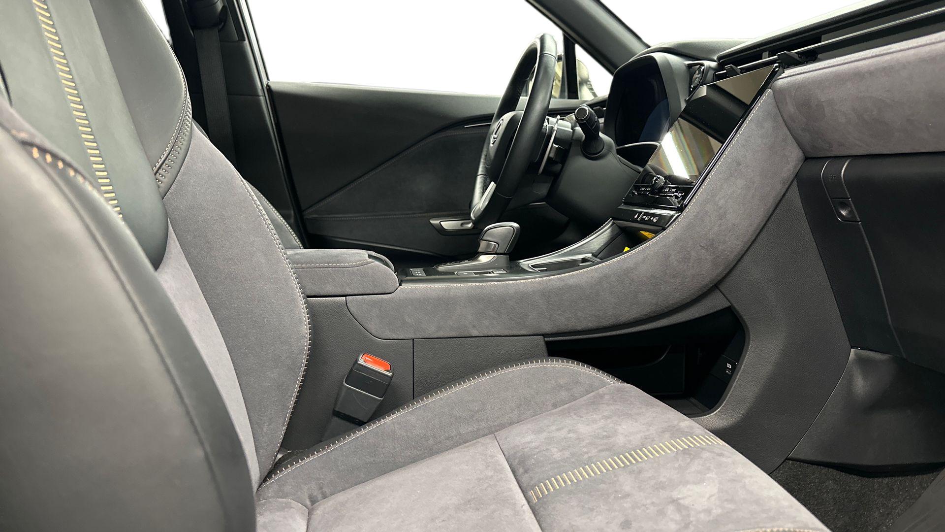 Lexus LBX 2025