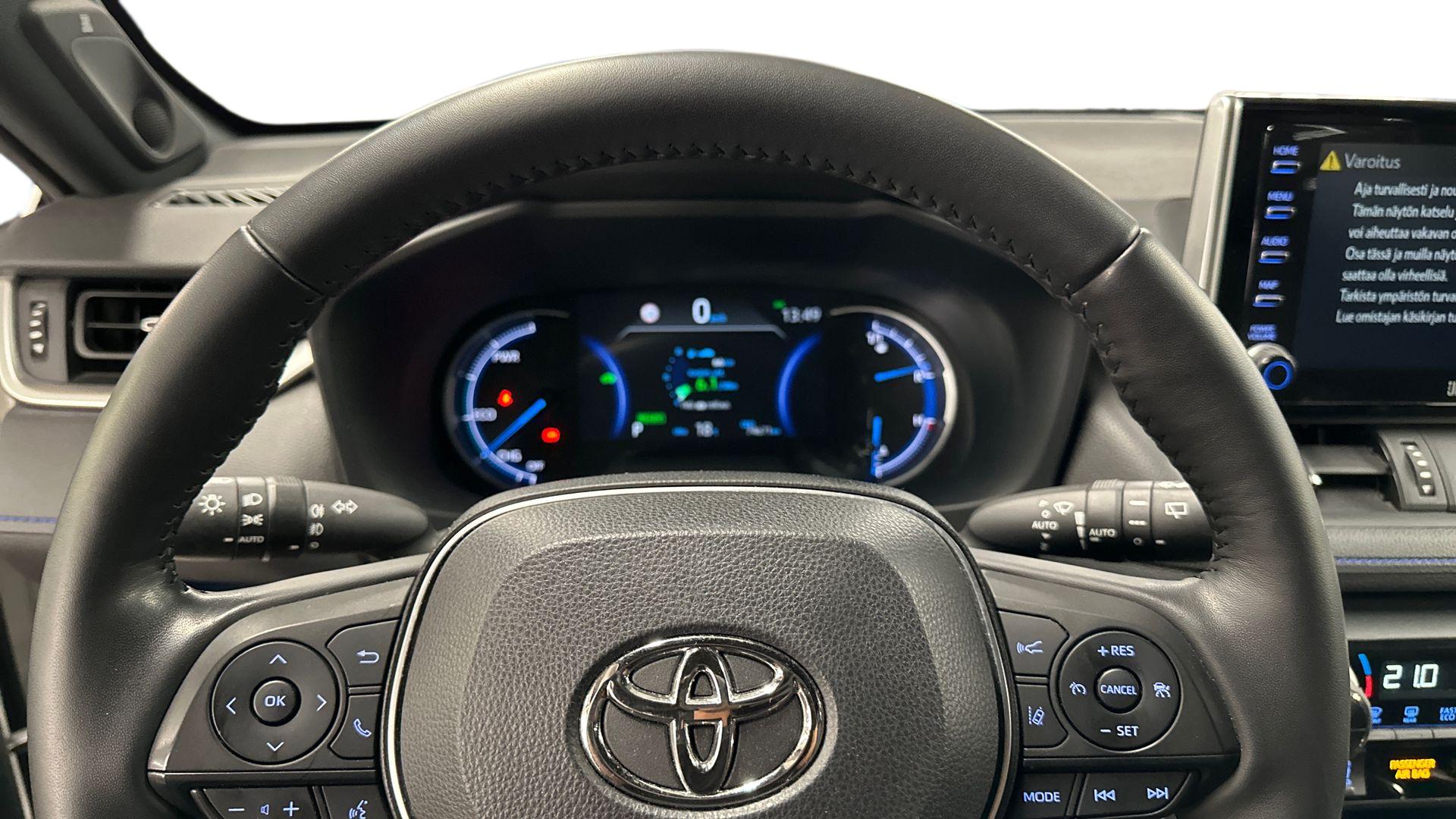 Toyota RAV4 12