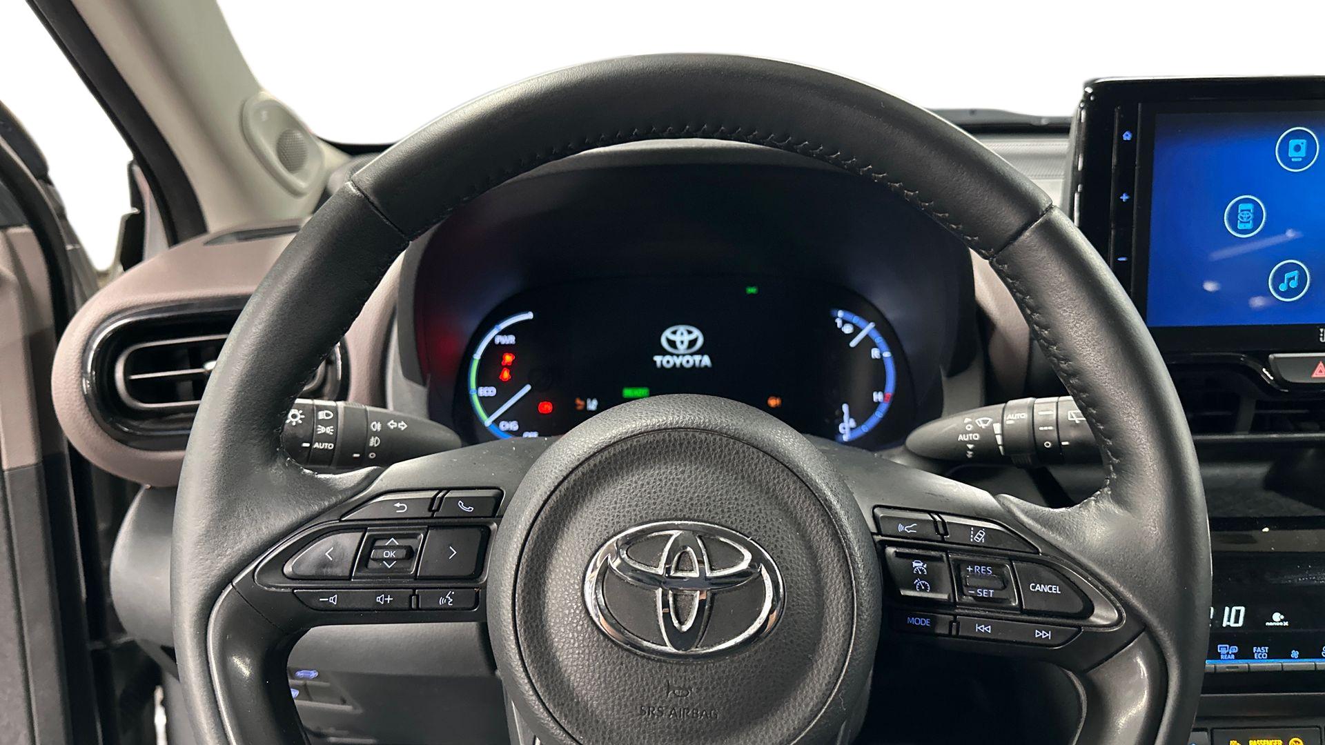 Toyota Yaris Cross 14