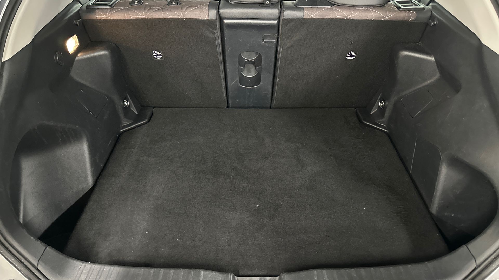 Toyota Yaris Cross 17