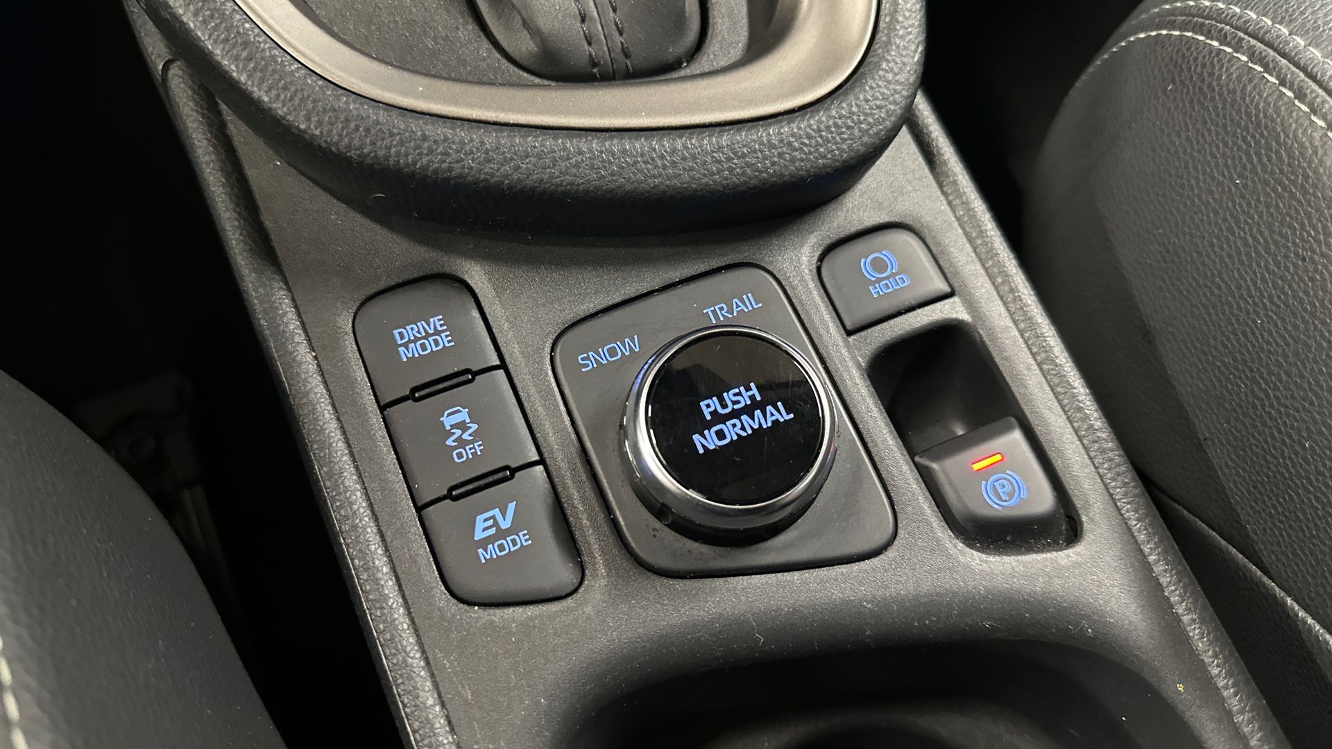 Toyota Yaris Cross 22