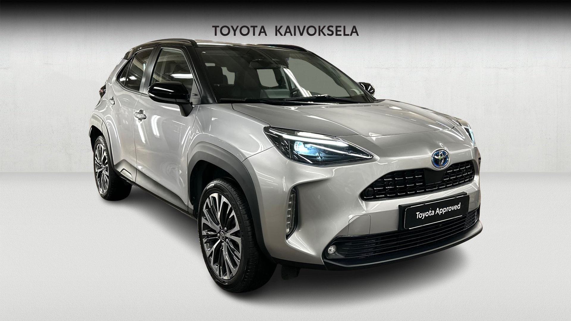 Toyota Yaris Cross 8