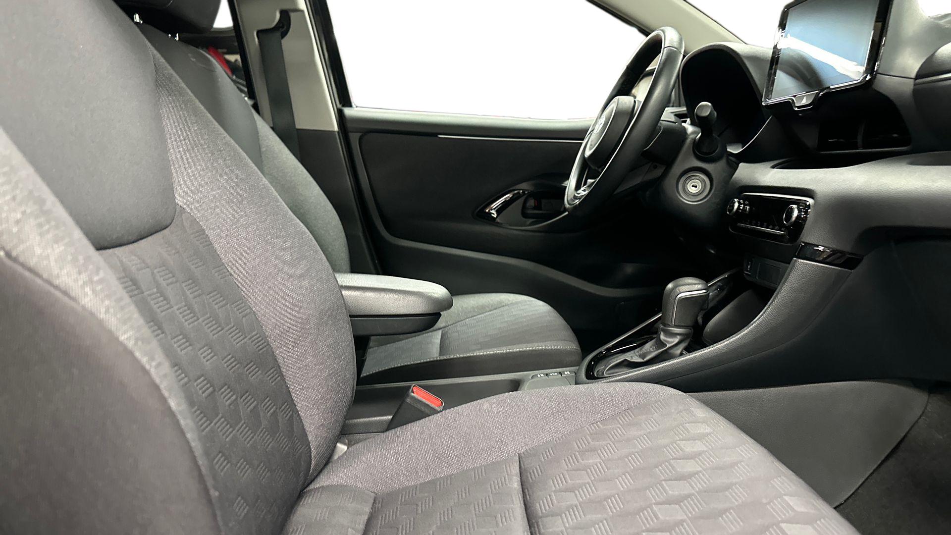 Toyota Yaris 19