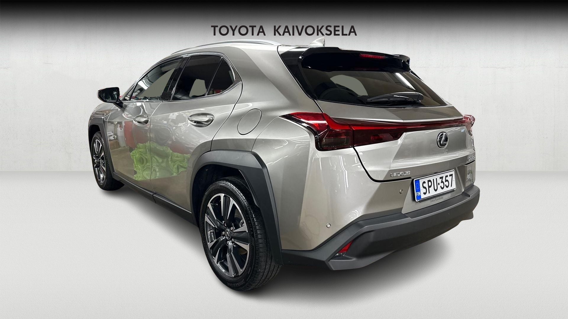 Lexus UX 5