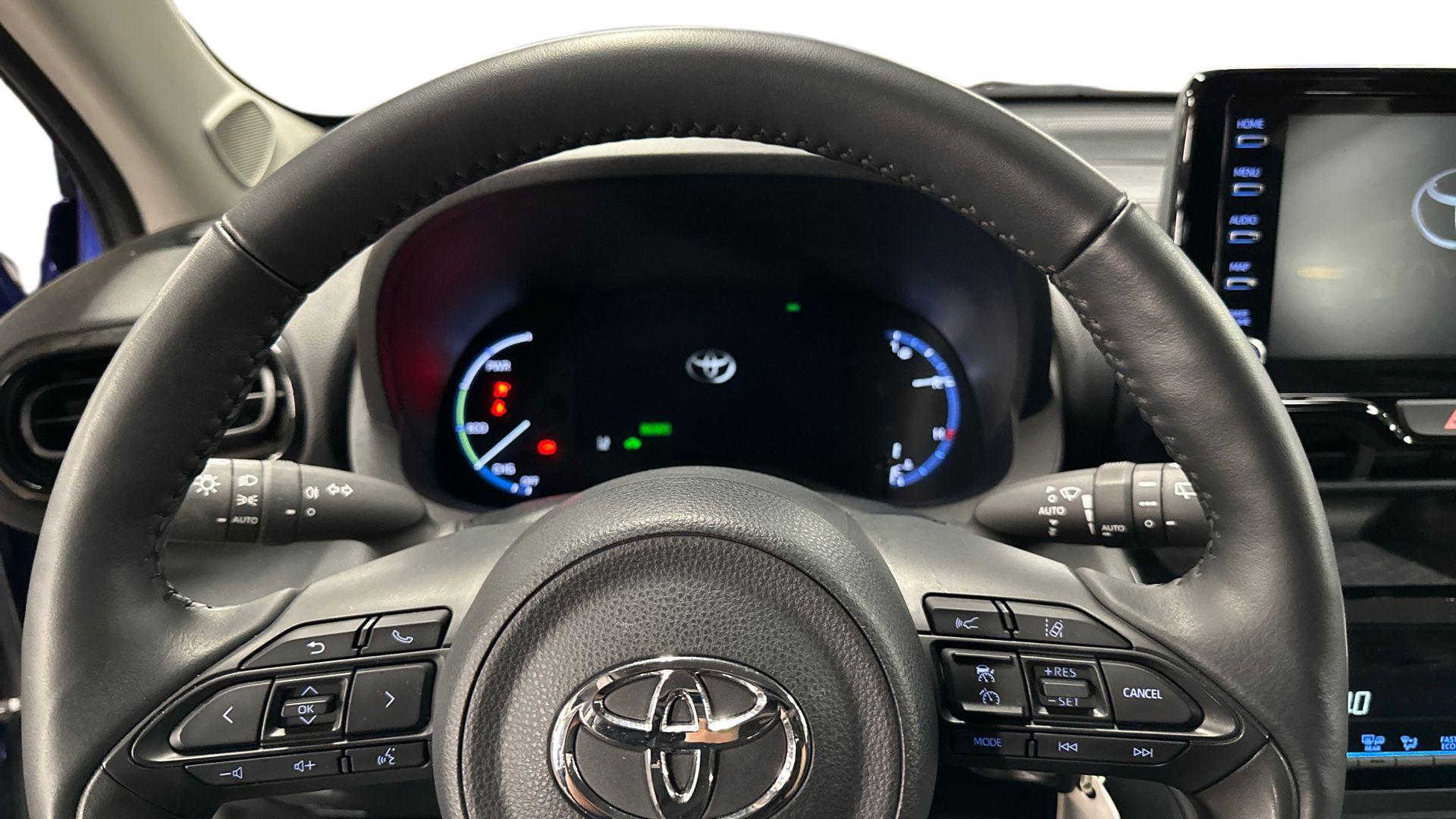 Toyota Yaris Cross 14
