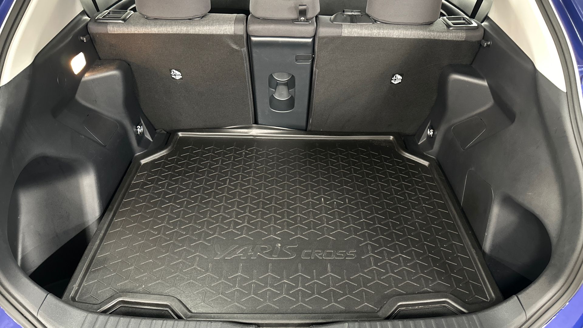 Toyota Yaris Cross 17